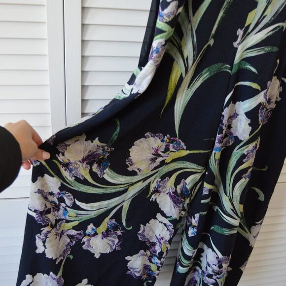 Club Monaco Size 2 Floral Sohrab Jumpsuit | Size 2 - Picture 4 of 10